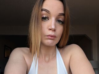 MacyLuvb