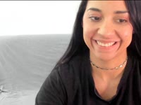 hoi hoi single moeder hier ben een beetje verlegen maar als ik los kom kan ik heel erg ondeugend  zijn! kom je mij uitproberen?