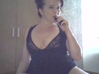 I am a Milf/Mature woman who likes eroticism and sensuality.Join me for a journey full of fantasies and pleasure.I speak English and Portuguese