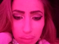 Ciao,io sunt una tipa tranquilla,solare e sensuale,dovreste venire a farmi visit when inizo il mio show..di sicuro vi stupirò.