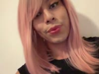 Soy una chica latina, muy traviesa, me encanta cumplir fantasías inusuales, me encanta el sexo duro, sucio y sin límites.