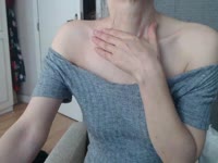 I am a gentle woman who loves to be loved.
Love nice and courteous men who know treat a LAdy.
I will learn much more about you to compose an unique experience with you in my show.