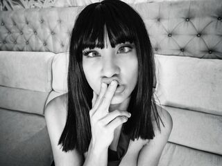 beautiful webcam girl CrissRusso