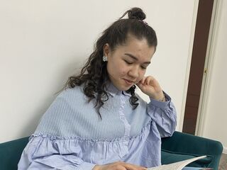 livesex show EllyJames