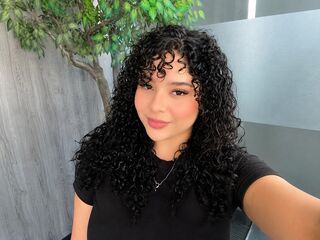 naked webcamgirl video EmilyJune