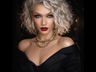 nude camgirl picture EmmaAmstrong