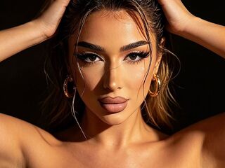 sexy webcam girl JuliaNoir