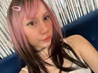 shaved pussy cam KayaSnowy