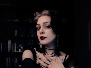 masturbating cam girl LorenLoiss