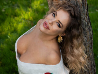 camslut naked RosemaryEvan