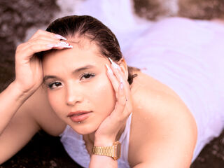 sexchat room SusieJohns