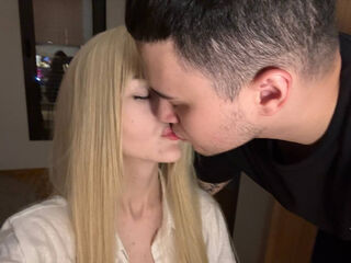 hot chat room sex AliceAndMarkus