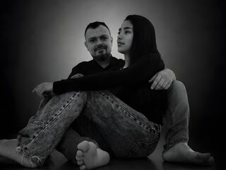 hot sex cam show HarryAndHanna