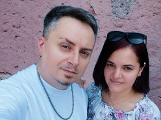 naughty camgirl fucking boyfriend LaraMichael