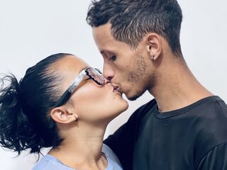 sexy cam couple live LuisaAndVictor