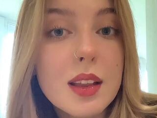hot striptease cam AlbertaGodsil