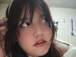 camslut topless AleSweeth