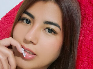 livesex cam AlejaBustamente