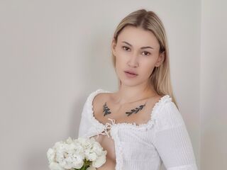 beautiful cam girl AliceKrossy