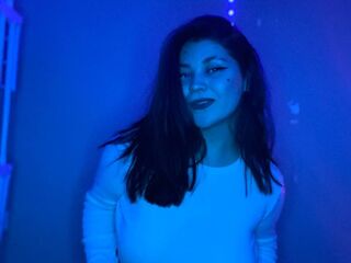 hot chatroom AlisaMonroe