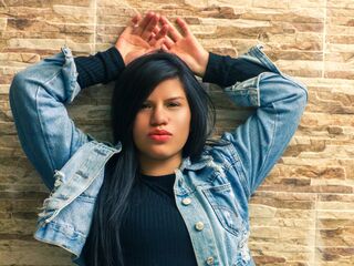 hot naked camgirl AlishaBekman