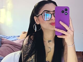 naughty cam girl masturbating with dildo AllisonStrada