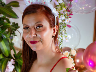 naked girl with cam fingering AmberRousee