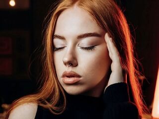 naked webcam girl fingering AmberrFire