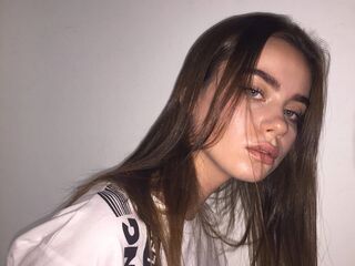 girl chat room AmeliPovilain