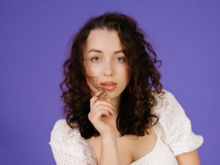 flirt chat room AmeliaHaris