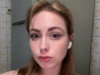 adult cam AmiNahha