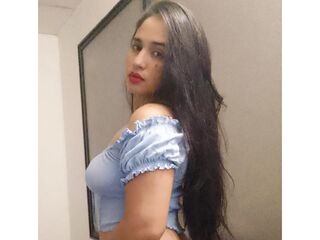 nude camgirl photo AngieCohelo