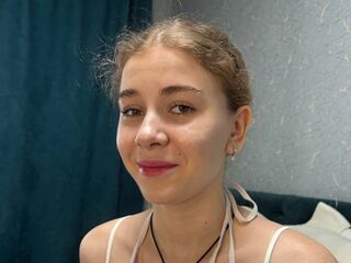 cam girl showing tits AnnaMartt