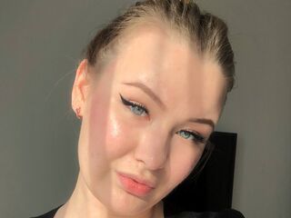 camgirl ArlettaVatter