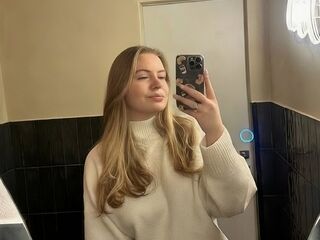 sexcam free AryaThomas