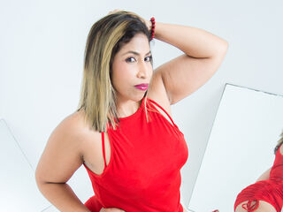 hot webcam video AuroraVirelli