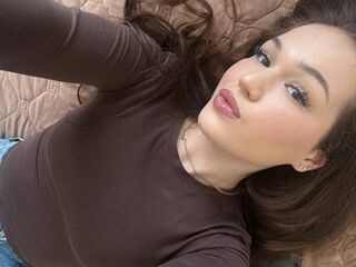 free jasmin cam BeaBellotti