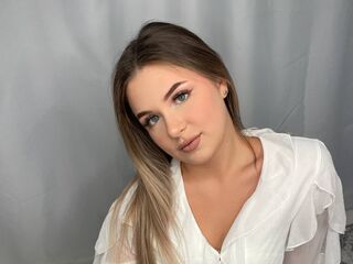 fingering girl BeliaPuliafico