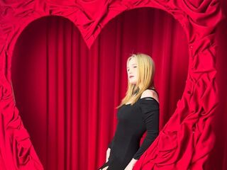beautiful girl webcam BellaButler