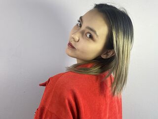 naked cam girl picture BellaWaves