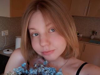 girl chat room BertaCheyne