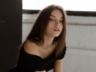 nude webcamgirl photo BettyannHeld