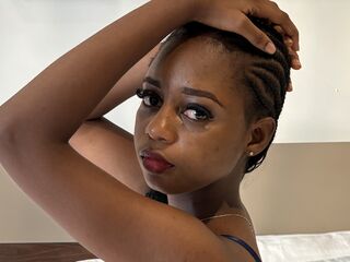 closeup pussy cam BrianaHadid