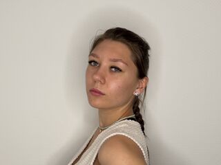 free nude webcam BrigetteDifranco