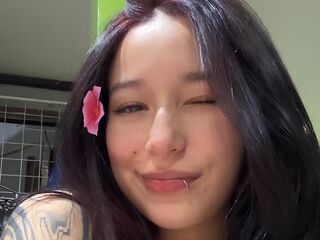 live webcam model CamiLewit