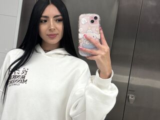 hot strip tease web cam CamilleKilsa