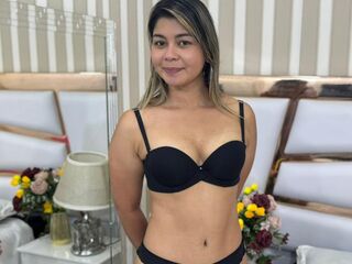 girl chat CarlyJoness