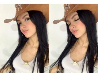 jasmin nude chatroom CassieTatiana
