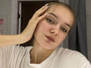 adult liveshow CeciliaVanwinkle
