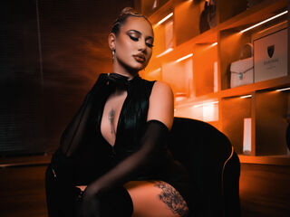 naked girl with webcam fingering pussy ChloeGracey